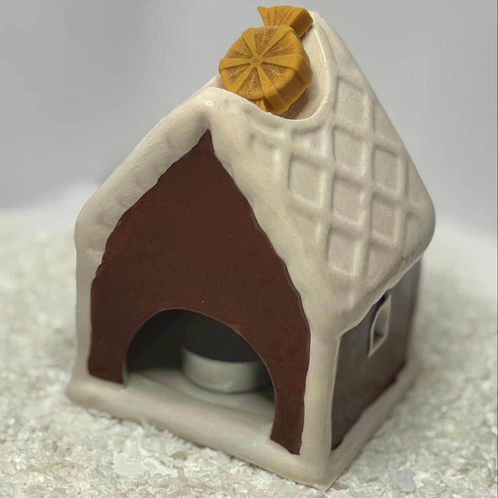 Wax burner - ”Brown Winter Cottage”