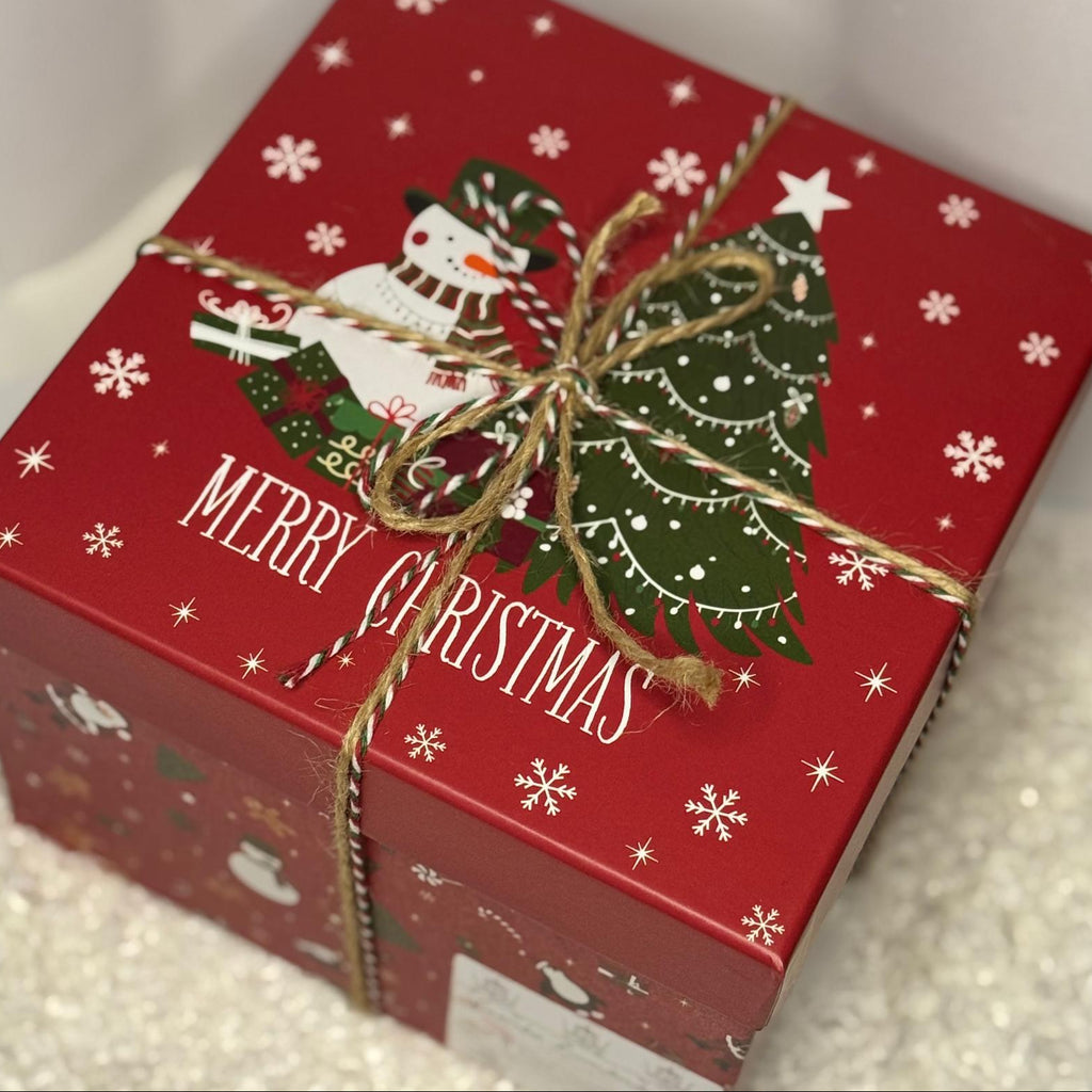 Gift Box - ”Brown Winter Cottage”