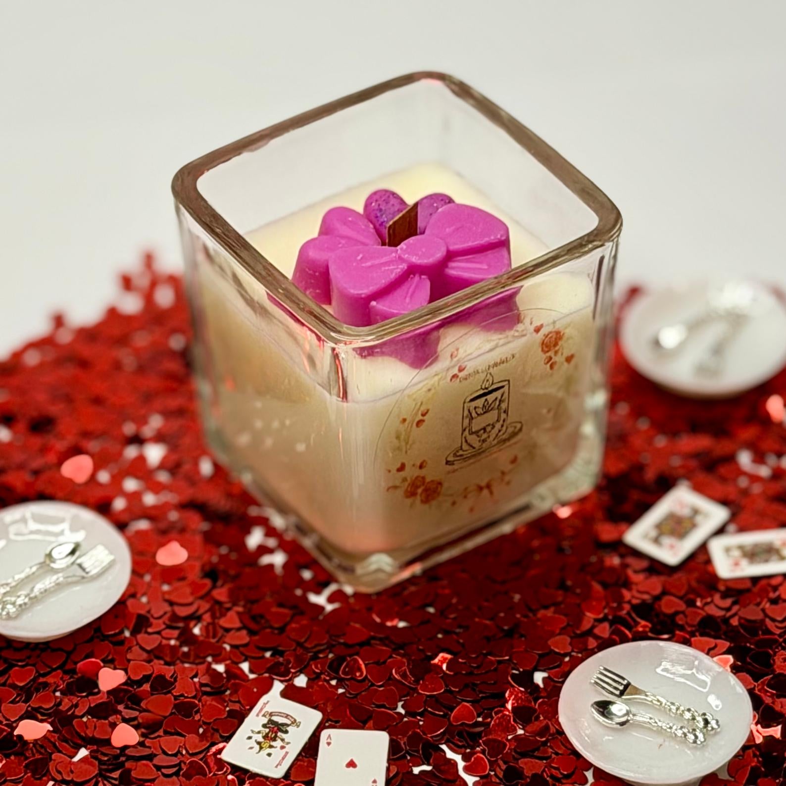 Candle little Queen of Hearts - "Royal Bow" 🎀