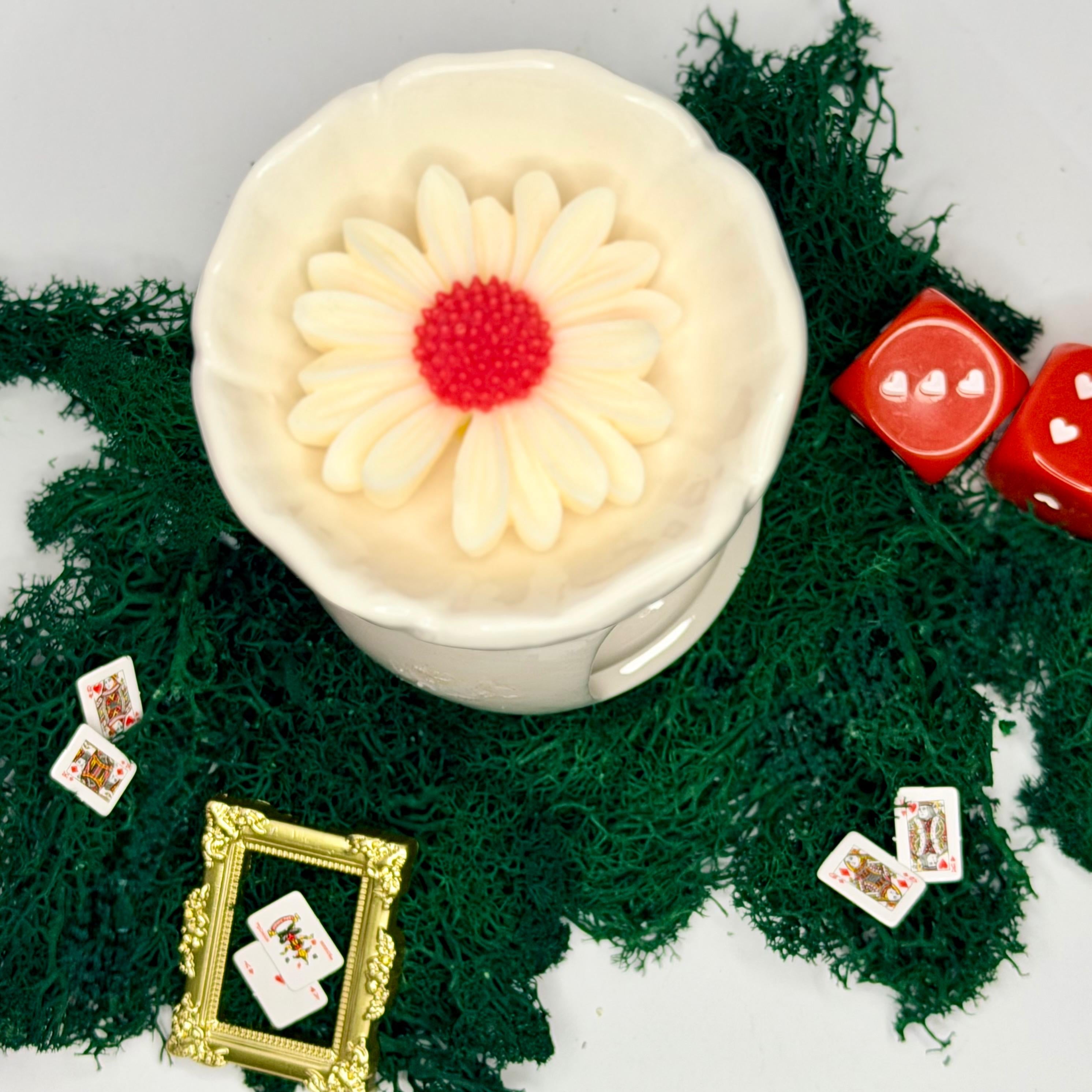 Wax Burner Daisy - Mărțișor x Alice in Wonderland